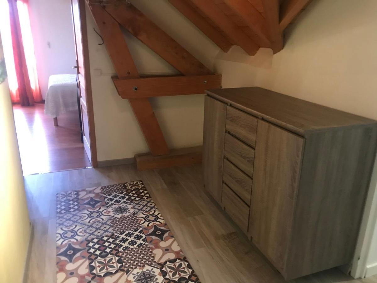 Les Gites De La Maison Bleue D'Estialescq Kültér fotó