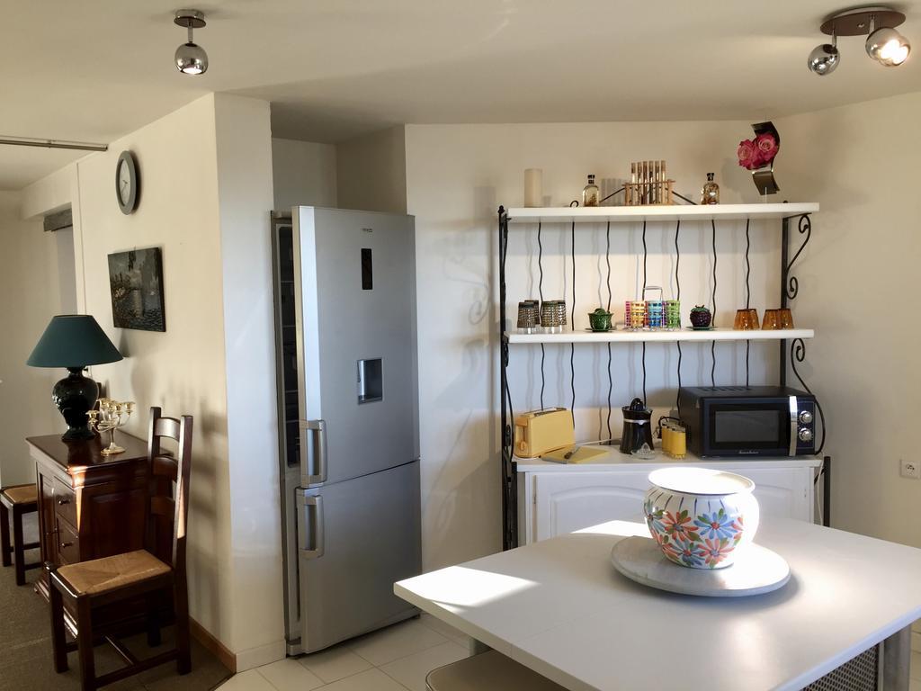 Les Gites De La Maison Bleue D'Estialescq Kültér fotó